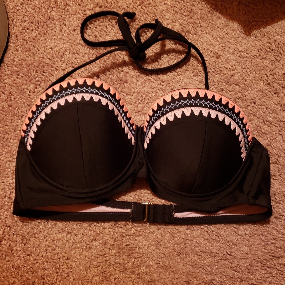 Embroidery Bikini Top ONLY